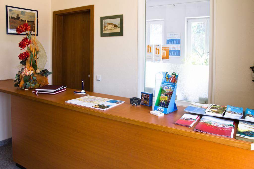 Gaestehaus Zur Kurve Zirndorf Dış mekan fotoğraf