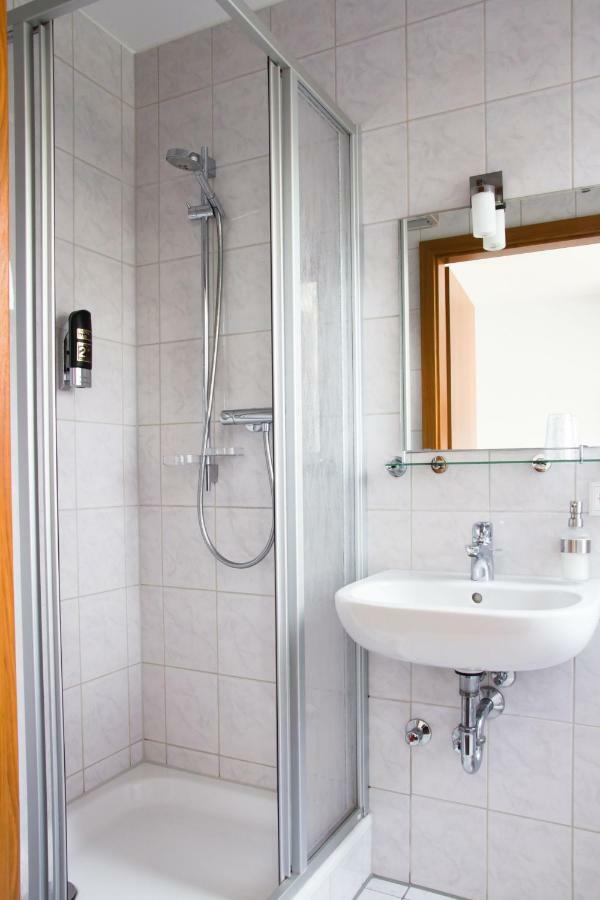 Gaestehaus Zur Kurve Zirndorf Dış mekan fotoğraf